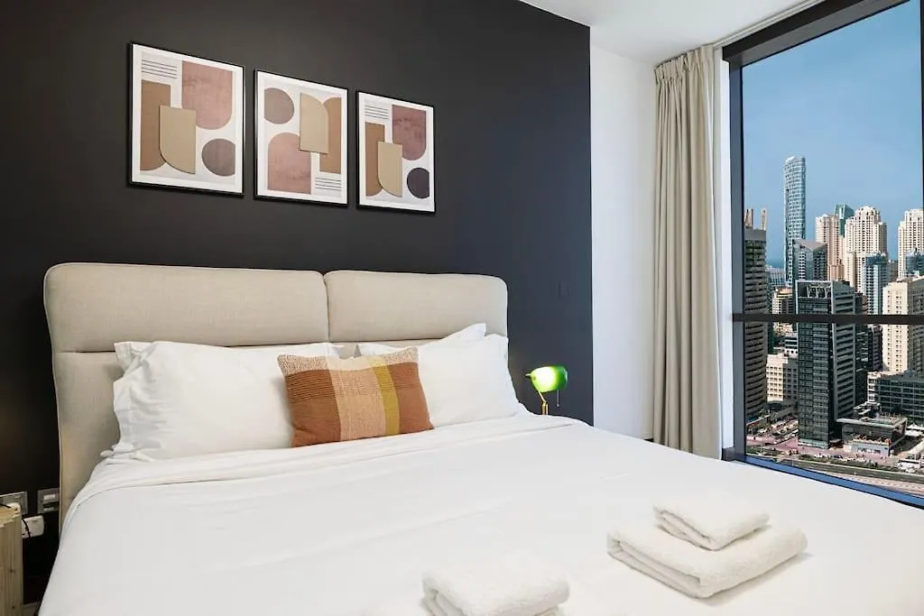 2Br On 30Th Floor In Jlt Near Metro & Walking Distance To Jbr Beach, Dubai Marina Apartment